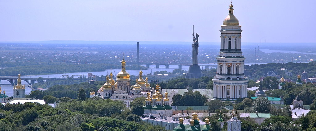 Подробнее о статье Блаженнейший Митрополит Онуфрий благословил 28 июля во всех монастырях и храмах УПЦ совершить праздничный перезвон