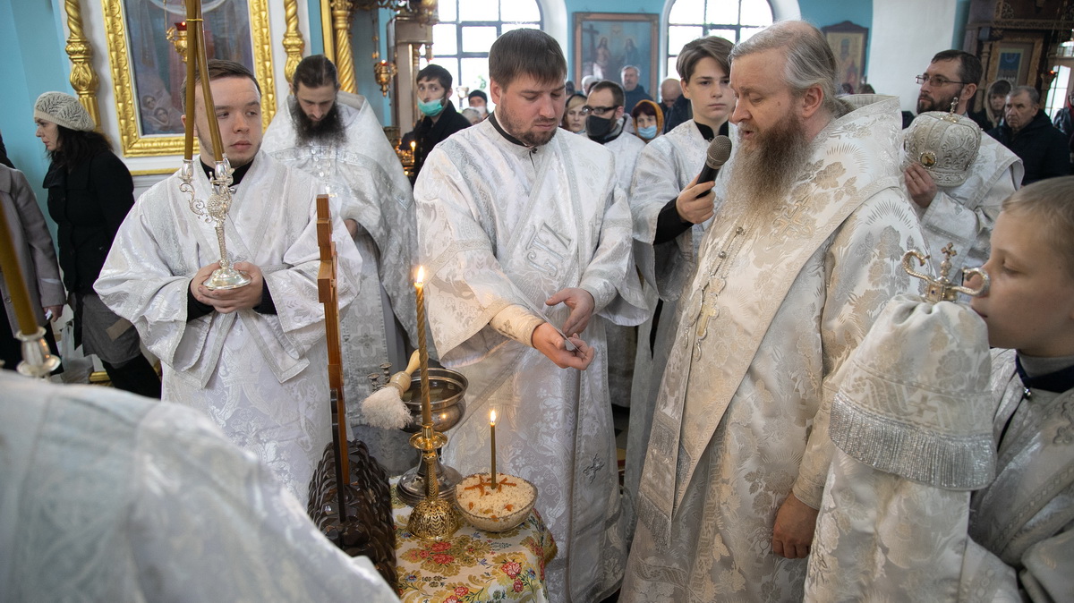 Подробнее о статье Луганск. Димитриевская родительская поминальная суббота