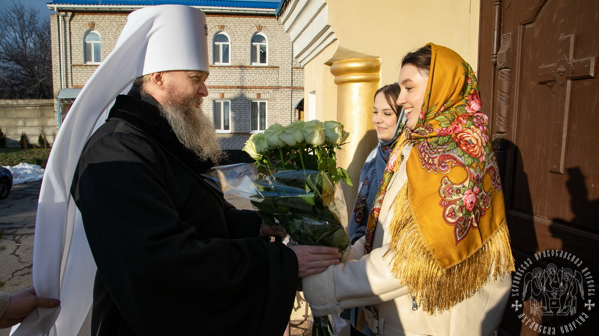 Подробнее о статье Луганск. Великая вечерня и вечер Колядок в кафедральном соборе