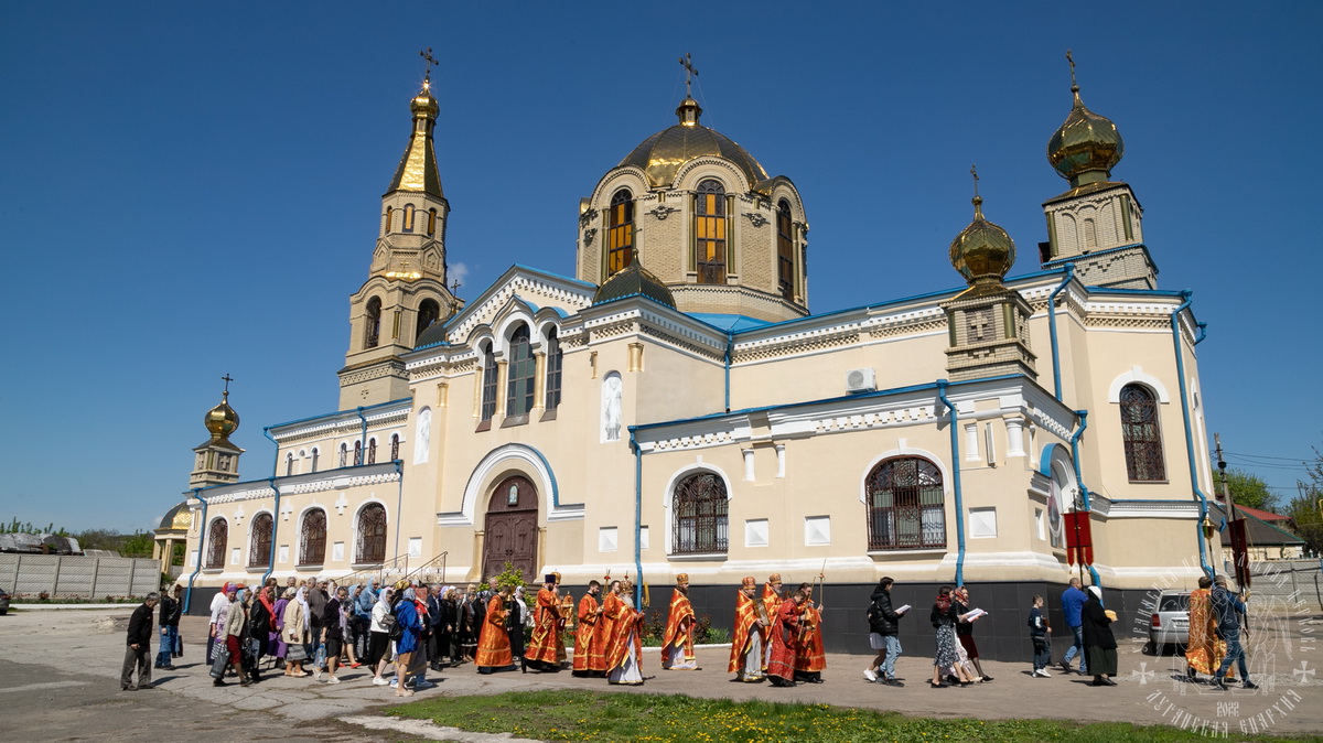 Подробнее о статье Луганск. Митрополит Пантелеимон совершил празднование иконе Божией Матери «Живоносный Источник»